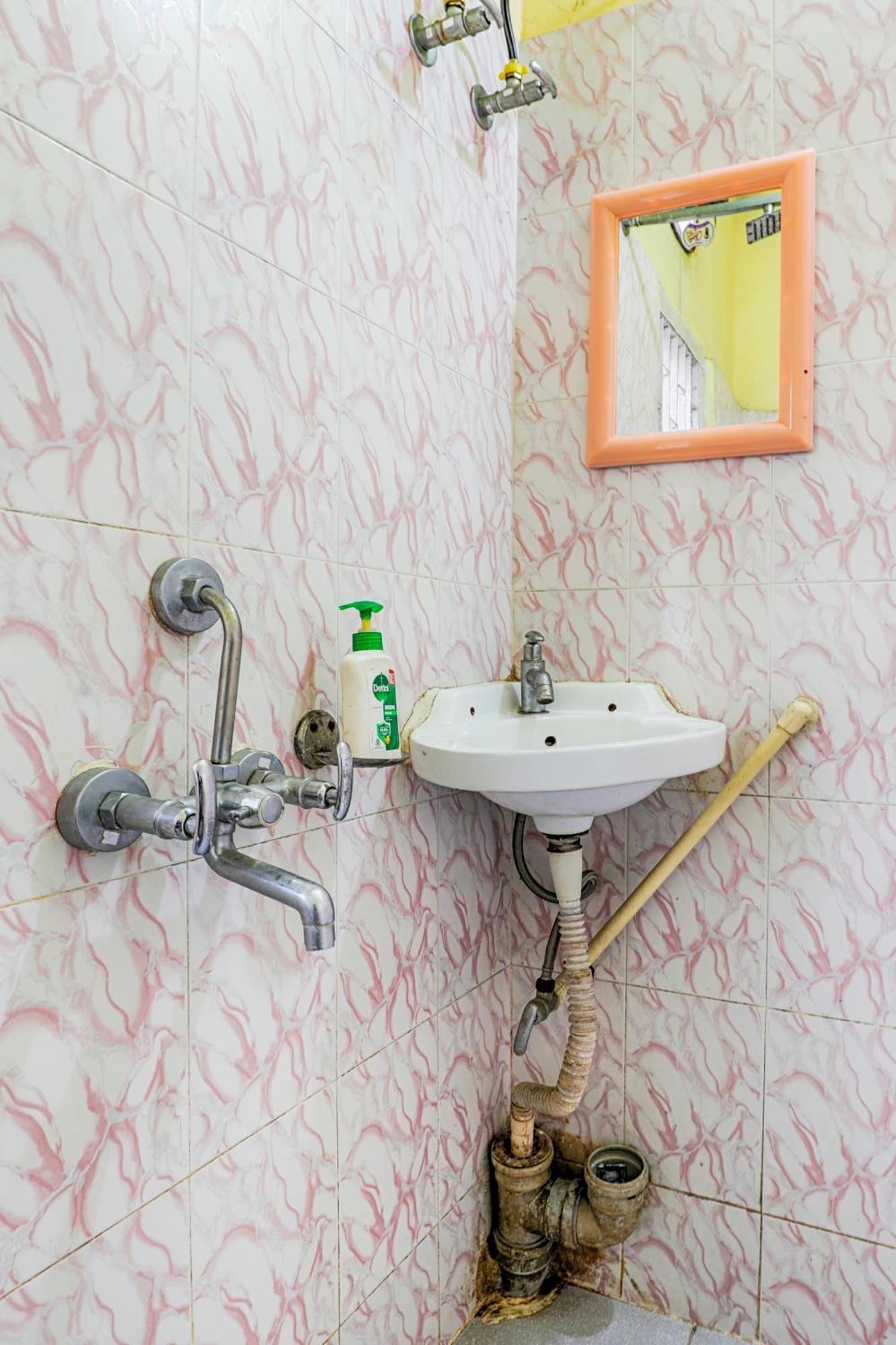 Green Vista Homestay Γουβαχάτι Εξωτερικό φωτογραφία